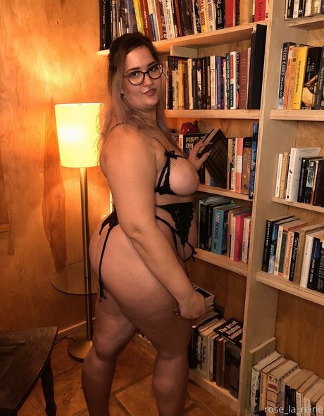 rose la reine Nur für Fans