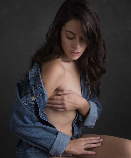 Nina Jade Napoletano OnlyFans Bilder