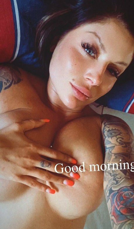 Nikkibelfort Nacktbilder von OnlyFans geleakt