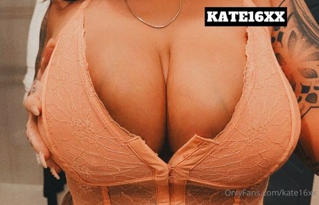 Kate16xx OnlyFans-Pornos