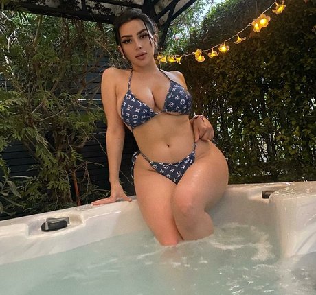 Vai Monroe OnlyFans Nackt