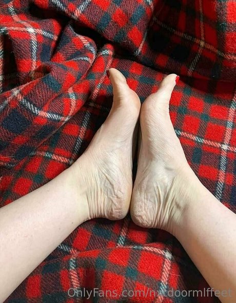 nxtdoormlffeet Nacktbilder OnlyFans