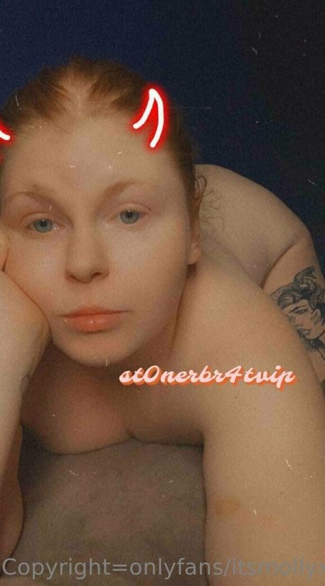 itsmollyxgrey OnlyFans Nacktbilder