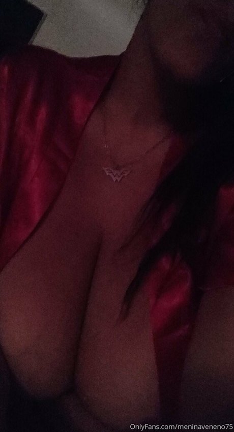 meninaveneno75 OnlyFans Bilder