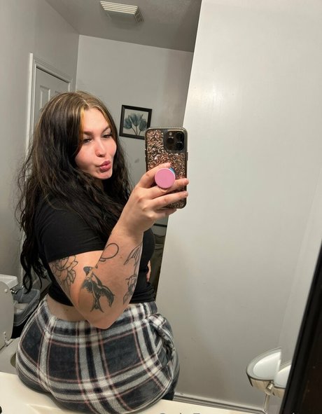 radtae Nacktbilder von OnlyFans geleakt