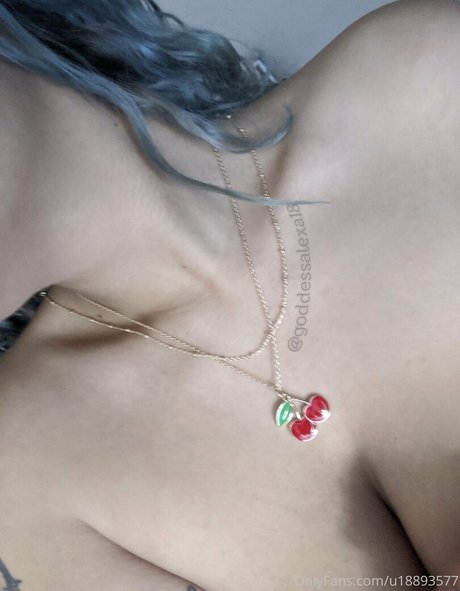 goddessalexa18 OnlyFans Bilder