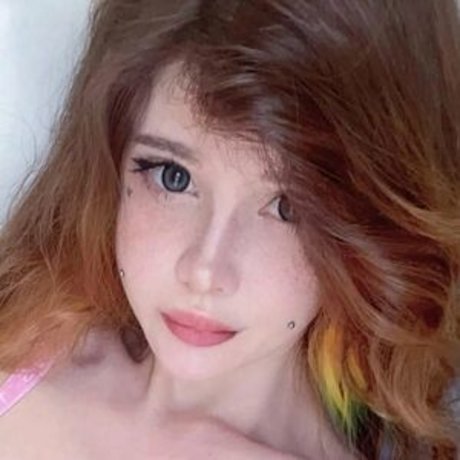 SuiSaiUwU OnlyFans Leak