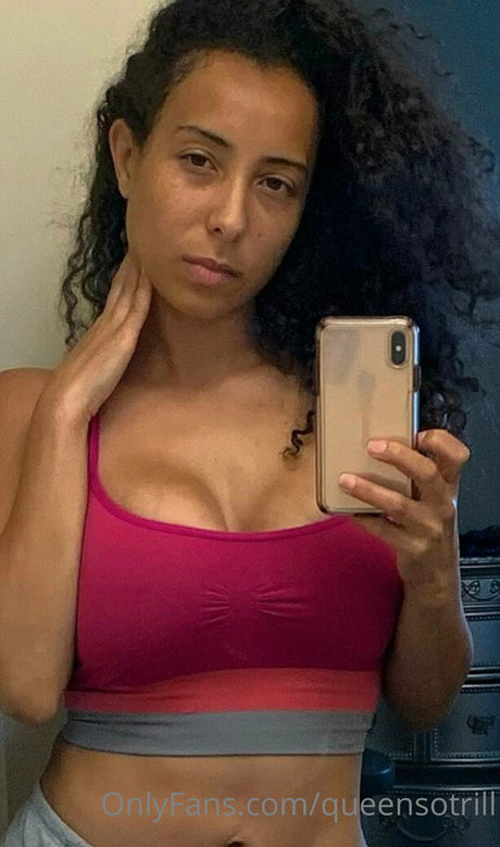 zierliche milf onlyfans heiß sexy Hochwertig