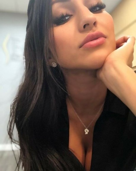 Office Sluts Gratis OnlyFans Inhalte