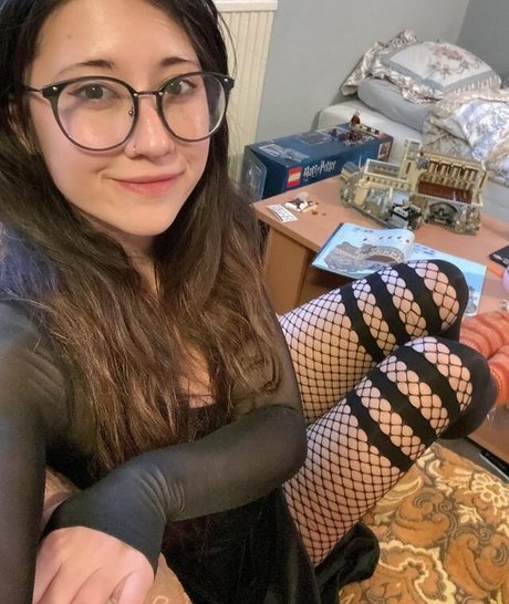 Sinneddonut OnlyFans Bilder