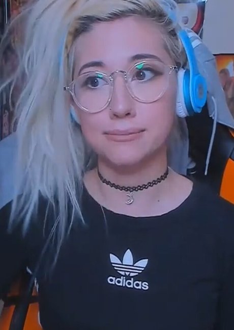 Sinneddonut Nackt Leaks OnlyFans