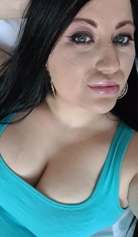 larajadedeene Nacktbilder OnlyFans Leak