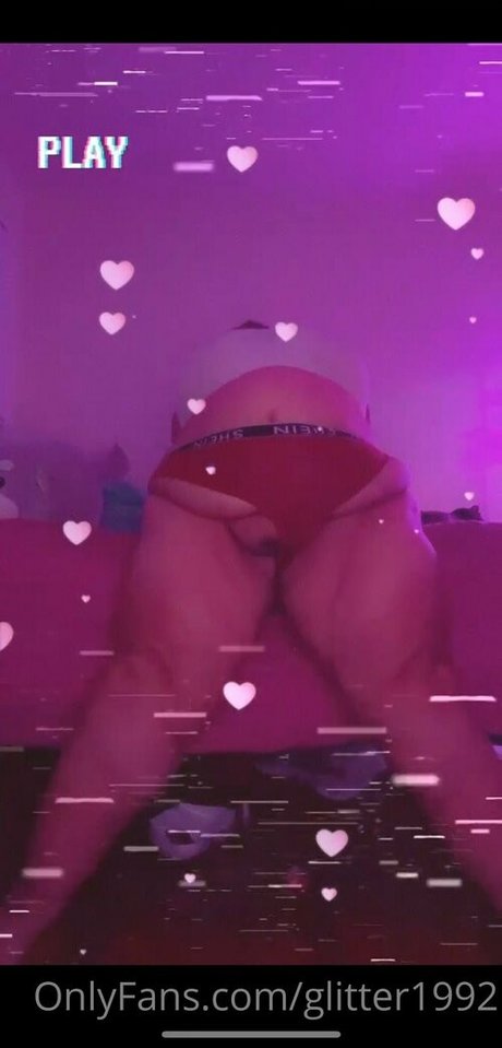 glitter1992 OnlyFans Bilder