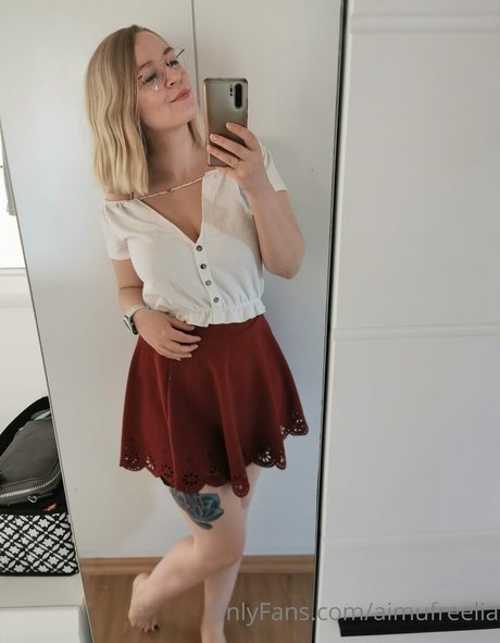 AimuCosplay Leak von OnlyFans-Inhalten