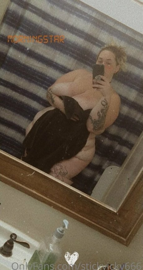 stickyicky666 OnlyFans Star
