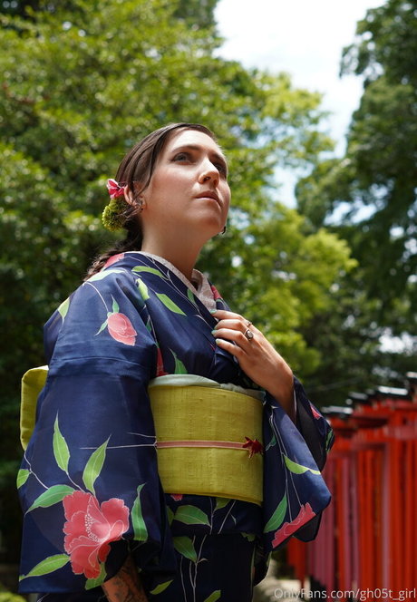 gh05t girl OnlyFans Inhalte