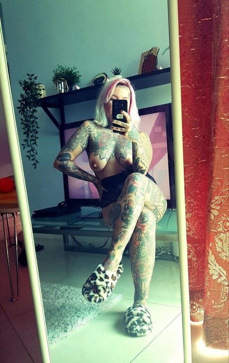 Summer Raye Leak von OnlyFans Pornografie