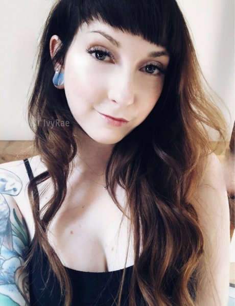 Porcelain pet OnlyFans Inhalte