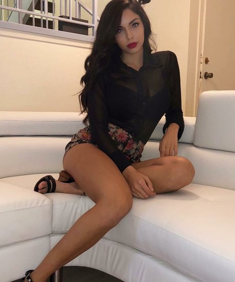 Tara Yazdi Nacktbilder geleakt OnlyFans geleakt