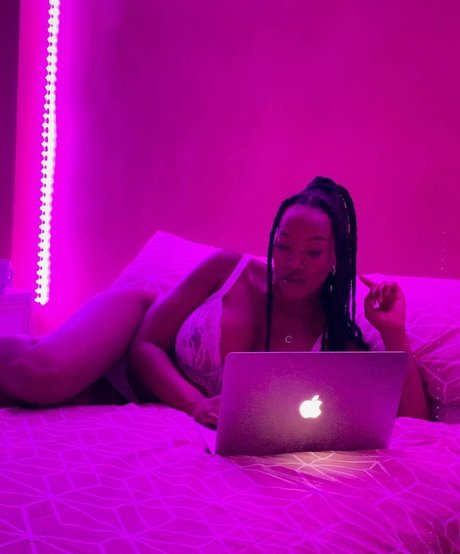 thecleopatraway OnlyFans NSFW