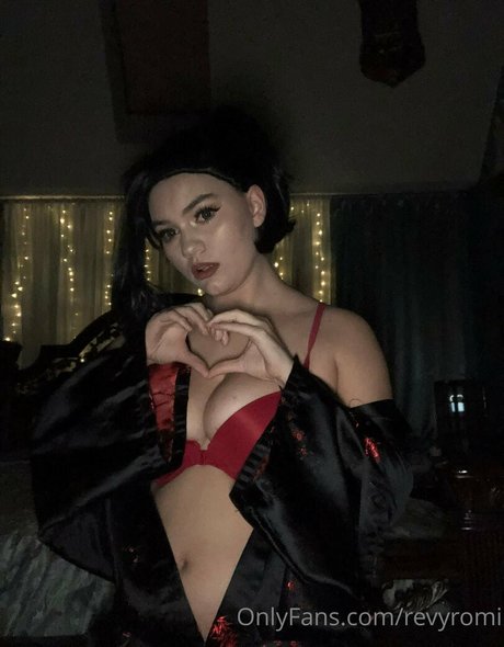 revyromi Kostenloses OnlyFans