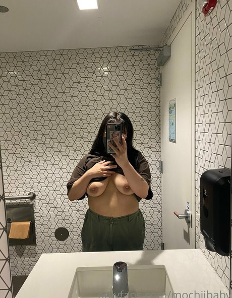 mochiibaby Leaks von Nacktbildern auf OnlyFans