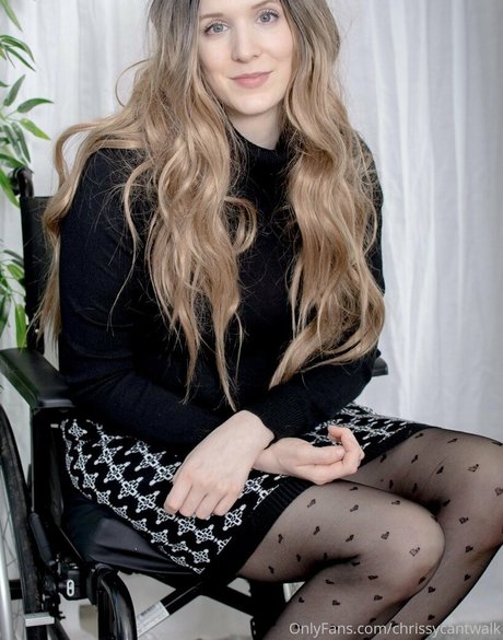 chrissycantwalk Oben ohne OnlyFans