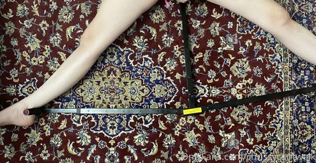 chrissycantwalk OnlyFans