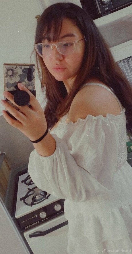 lextti Nacktbilder von OnlyFans geleakt