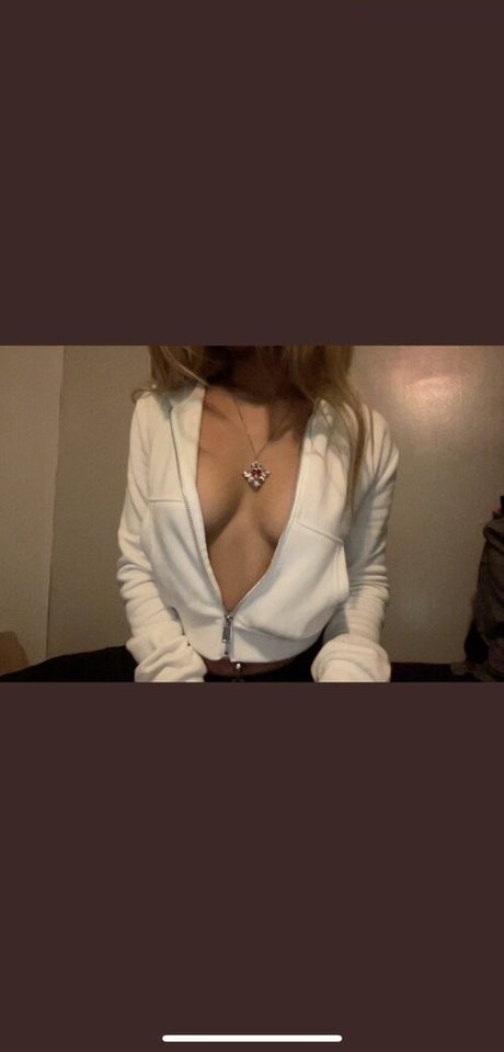 naybaexox NSFW OnlyFans