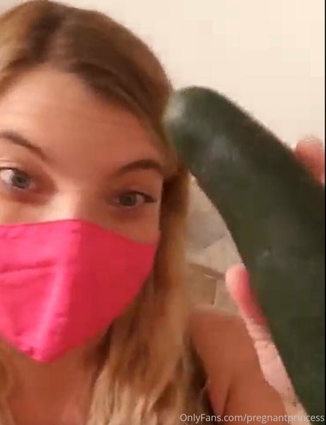 pregnantprincess OnlyFans Nacktfotos