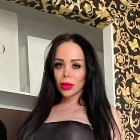 Coralba Leak von OnlyFans-Inhalten