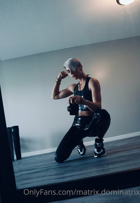 matrix dominatrix Nacktbilder OnlyFans