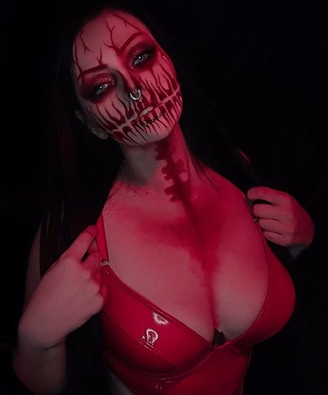 Horrific Temptress Nackt auf OnlyFans
