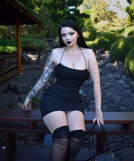 Horrific Temptress Leaked OnlyFans Nacktbilder