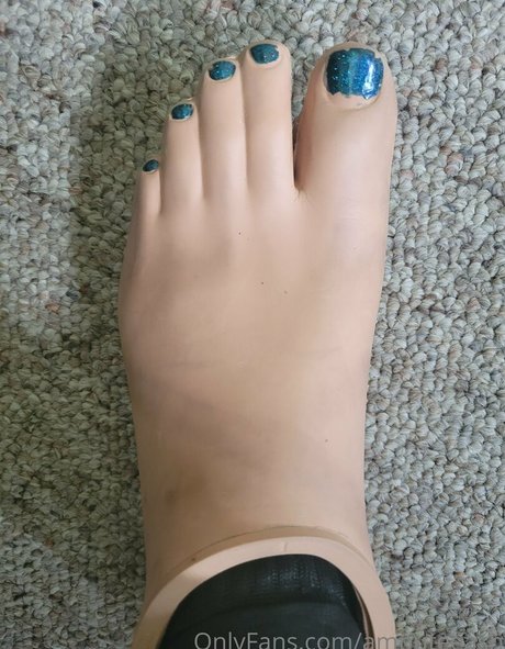 amputeeash OnlyFans Fotos