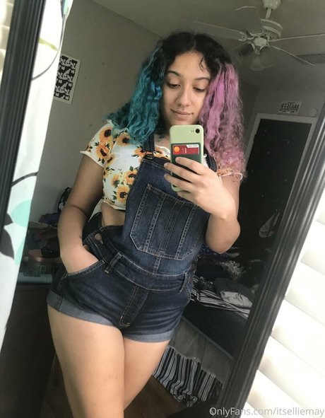 itselliemay OnlyFans gratis