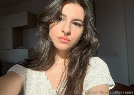 lovelylolllaaaaaaa Leaks OnlyFans
