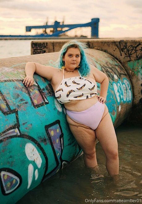 mollige dicke onlyfans nackt Bilder