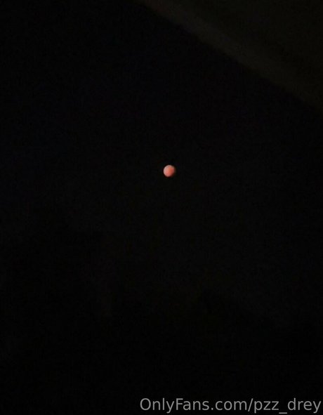 pzz drey Nackt auf OnlyFans