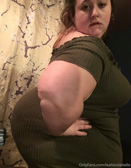 leahloolabelle OnlyFans Nacktbilder