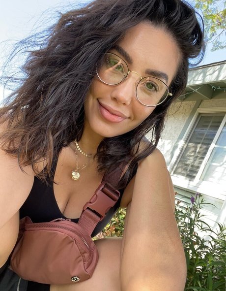 All Bella OnlyFans Pornografie