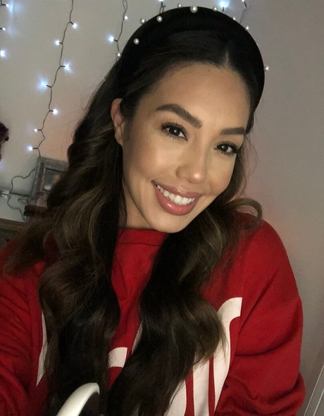 All Bella OnlyFans-Leaks