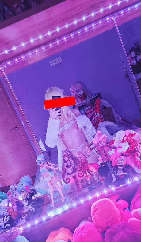 Hacchi Whitebear Nackt auf OnlyFans Leak