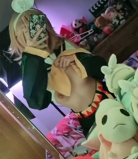 Hacchi Whitebear OnlyFans Nacktbilder geleakt