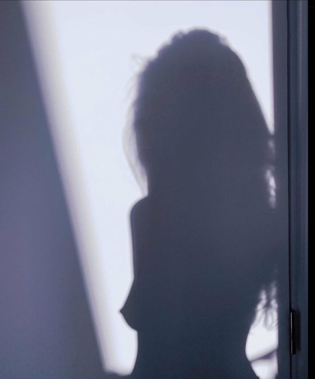 Dodie Clark OnlyFans Leak Pornografie