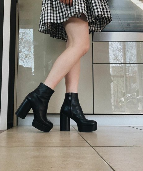 Dodie Clark OnlyFans-Leaks