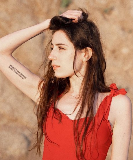 Dodie Clark OnlyFans Porn