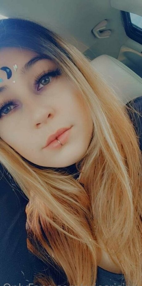 ariesrising OnlyFans-Leaks