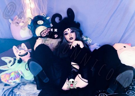 azuzubunnicorn Nacktbilder von OnlyFans